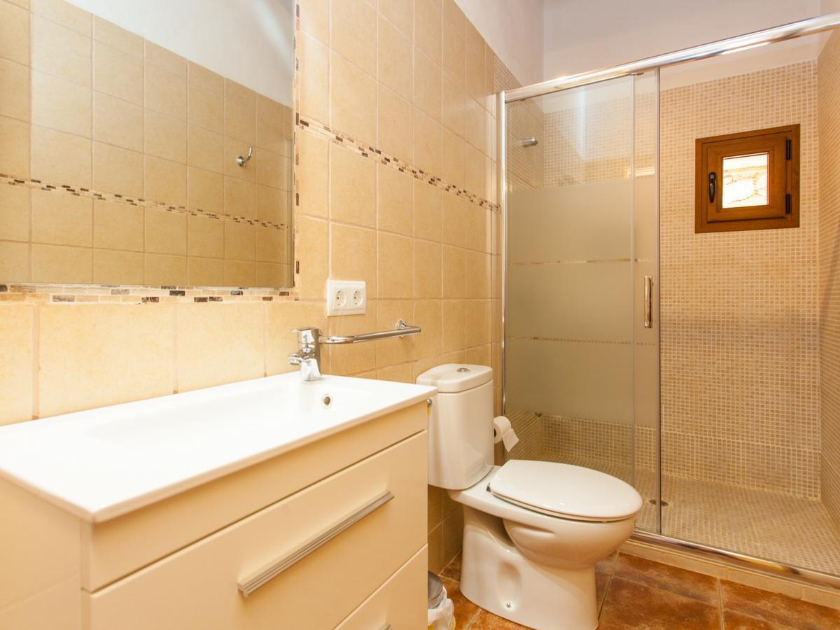 Villa Paula Llombarts Bagian luar foto